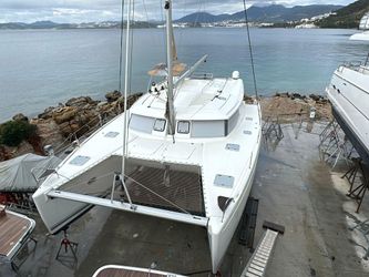 44' Fountaine Pajot 2013 Yacht For Sale